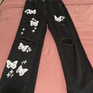 Youth /juniors size large (shein) butterfly ripped blk jeans